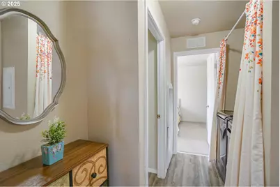300 SW 7th Ave #211, Battle Ground, WA 98604 - Photo 16