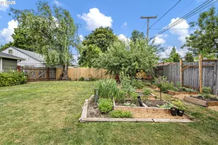 765 Louis St, Eugene, OR 97402 - Photo 38