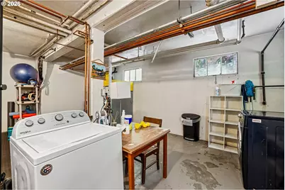 2250 NE Flanders St #1, Portland, OR 97232 - Photo 26