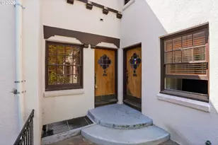 2250 NE Flanders St, Portland, OR 97232 - Photo 4