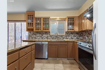 3710 SE 49th Ave, Portland, OR 97206 - Photo 10