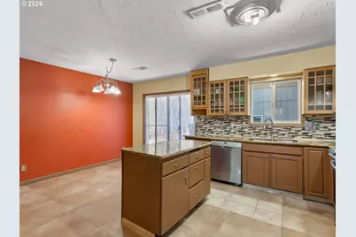 3710 SE 49th Ave, Portland, OR 97206 - Photo 8