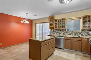 3710 SE 49th Ave, Portland, OR 97206 - Photo 8