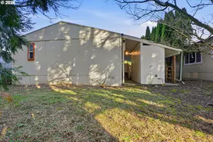 21400 SE Stark St, Gresham, OR 97030 - Photo 24