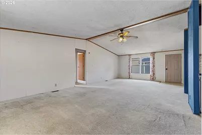 301 E Columbia Dr #50, Newberg, OR 97132 - Photo 10