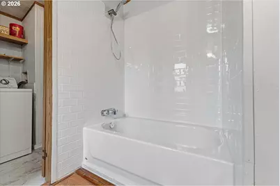 301 E Columbia Dr #50, Newberg, OR 97132 - Photo 22
