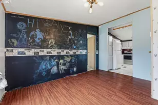 301 E Columbia Dr, Newberg, OR 97132 - Photo 16