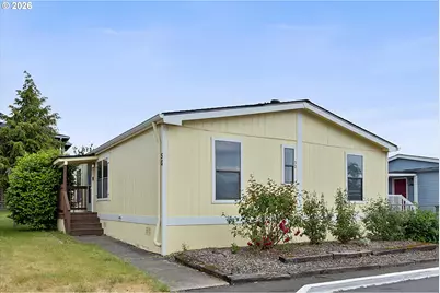 301 E Columbia Dr #50, Newberg, OR 97132 - Photo 2