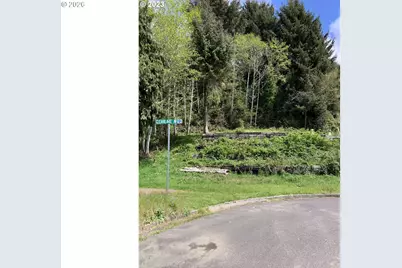 600 Clearlake Ave, Winchester Bay, OR 97467 - Photo 2