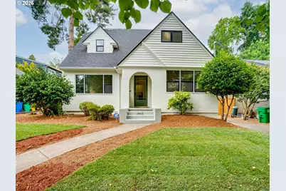 3915 NE Stanton St, Portland, OR 97212 - Photo 1