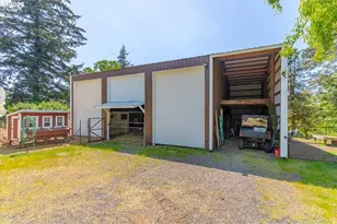 8471 Tyrone Ln, Salem, OR 97317 - Photo 12