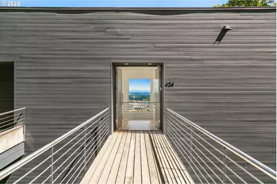 424 NW Macleay Blvd, Portland, OR 97210 - Photo 2