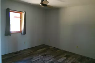 345 Zeigler Ct, Roseburg, OR 97471 - Photo 8