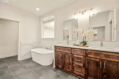 315 NE Clay St, Sublimity, OR 97385 - Photo 24