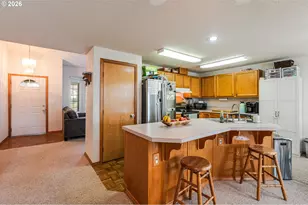 843 10th Ct, Lafayette, OR 97127 - Photo 10