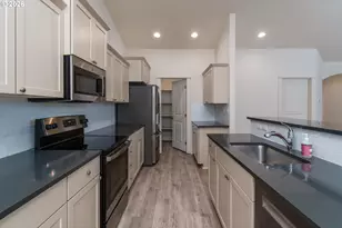 717 Seabird Dr SW, Bandon, OR 97411 - Photo 14