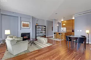 922 NW 11th Ave, Portland, OR 97209 - Photo 6