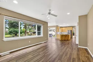 101 W Johanna Ct, Newberg, OR 97132 - Photo 18