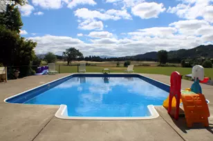 911 Harlan St, Roseburg, OR 97471 - Photo 20