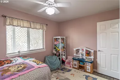 918 NE Malheur Ave, Roseburg, OR 97470 - Photo 24