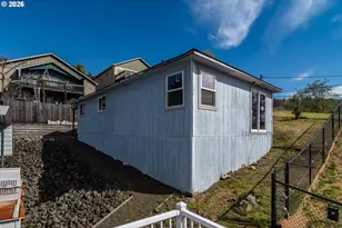 918 NE Malheur Ave, Roseburg, OR 97470 - Photo 32