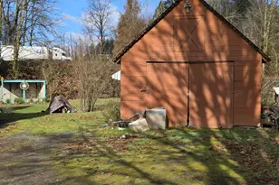 208 Burma Rd, Castle Rock, WA 98611 - Photo 2