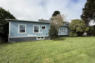 2505 1st St, Tillamook, OR 97141 - Photo 4