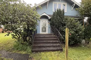 2505 1st St, Tillamook, OR 97141 - Photo 2
