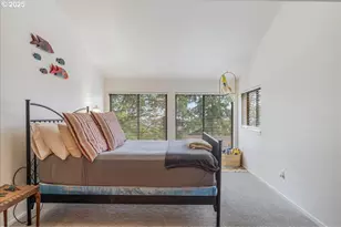 4451 Golden Ln, Lake Oswego, OR 97035 - Photo 22