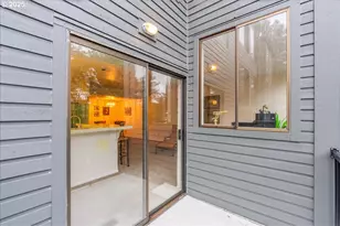 4451 Golden Ln, Lake Oswego, OR 97035 - Photo 40