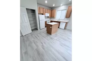 4220 SE Russell St, Hillsboro, OR 97123 - Photo 10