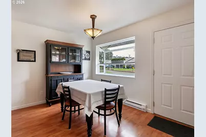 16551 SW 10th St, Sherwood, OR 97140 - Photo 14