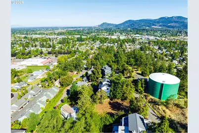 Summit Blvd, Springfield, OR 97477 - Photo 8