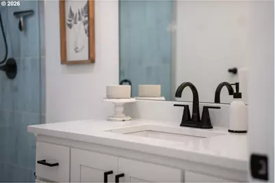 8407 N Hartman St, Portland, OR 97203 - Photo 30