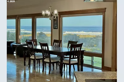 94098 Rubys Way, Gold Beach, OR 97444 - Photo 12