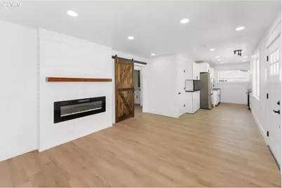 1879 G St, Springfield, OR 97477 - Photo 6