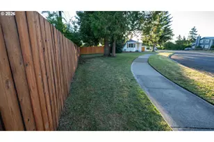 1879 G St, Springfield, OR 97477 - Photo 22