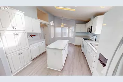 870 Hassett St, Brookings, OR 97415 - Photo 14