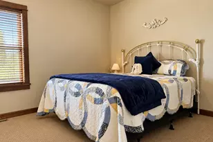 10301 Leonard Ln, Island City, OR 97850 - Photo 30