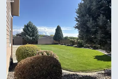 10301 Leonard Ln, Island City, OR 97850 - Photo 40