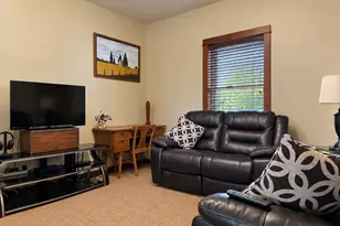 10301 Leonard Ln, Island City, OR 97850 - Photo 26