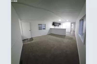 316 W 2nd #8, Onalaska, WA 98570 - Photo 4