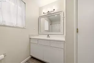 622 NW Hill St, Camas, WA 98607 - Photo 16