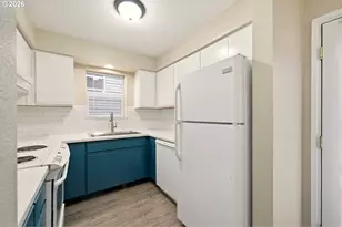 622 NW Hill St, Camas, WA 98607 - Photo 8