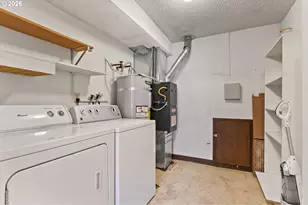 6837 NE Claremont Ave, Portland, OR 97211 - Photo 26