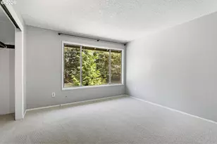 6837 NE Claremont Ave, Portland, OR 97211 - Photo 14