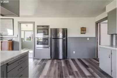 8668 Stayton Rd SE, Turner, OR 97392 - Photo 12