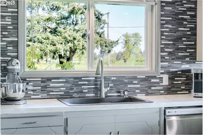 8668 Stayton Rd SE, Turner, OR 97392 - Photo 10