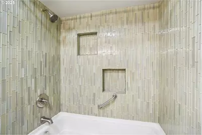 6610 SW Terri Ct #10, Portland, OR 97225 - Photo 18