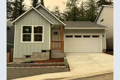 2240 NE 207th Pl, Fairview, OR 97024 - Photo 2
